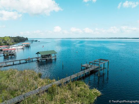 A home in PALATKA