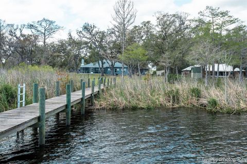 A home in PALATKA