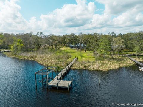 A home in PALATKA