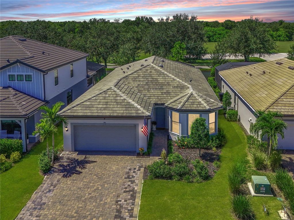 Photo of 718 Gadwall Court, Bradenton, FL 34212 (MLS # A4666540)