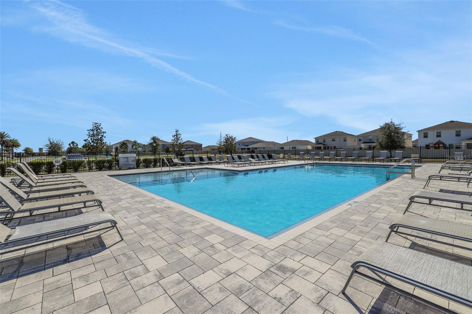 GREYSTONE HILLS - Residential