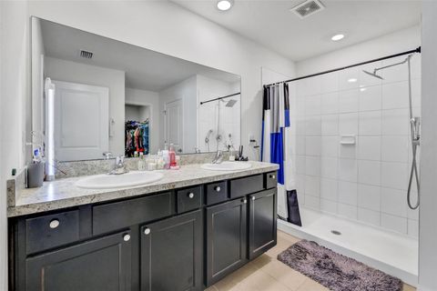 Tiny photo for 8640 SW 49th Circle, Ocala, FL 34476 (MLS # S5144620)