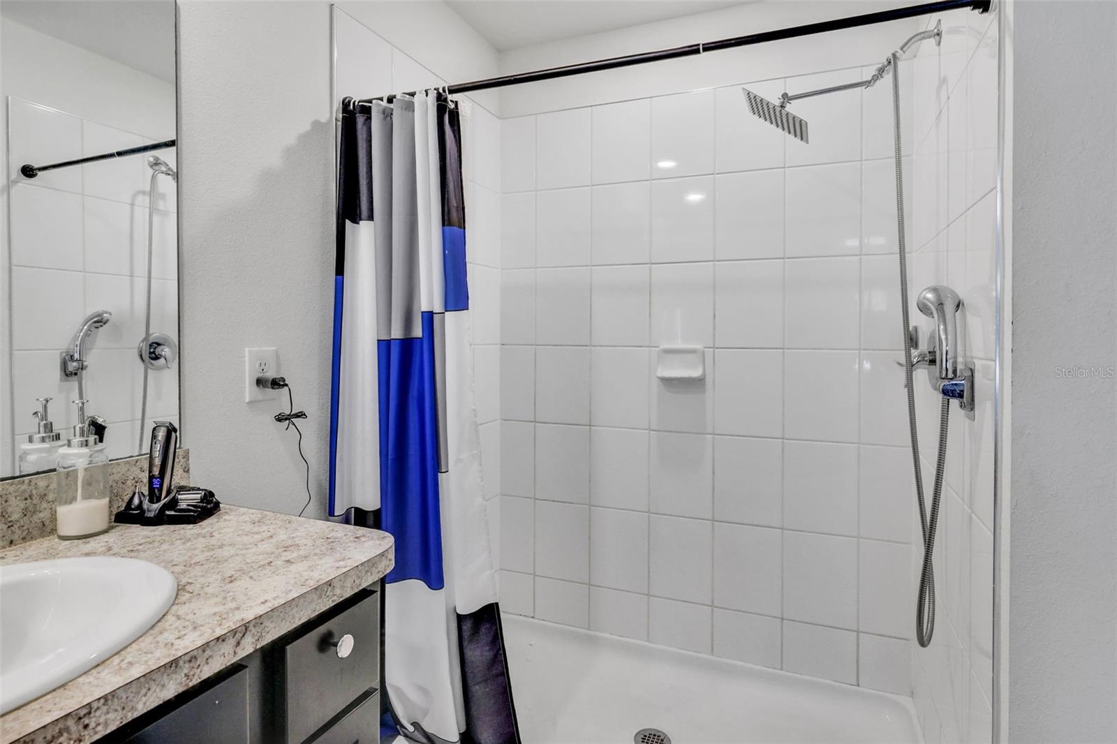 GREYSTONE HILLS - Residential