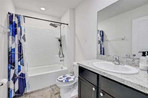 Tiny photo for 8640 SW 49th Circle, Ocala, FL 34476 (MLS # S5144620)