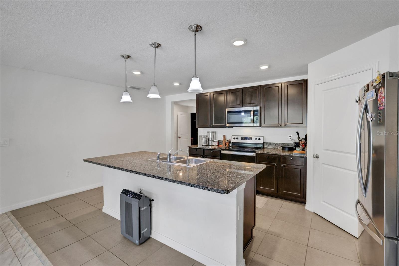 GREYSTONE HILLS - Residential