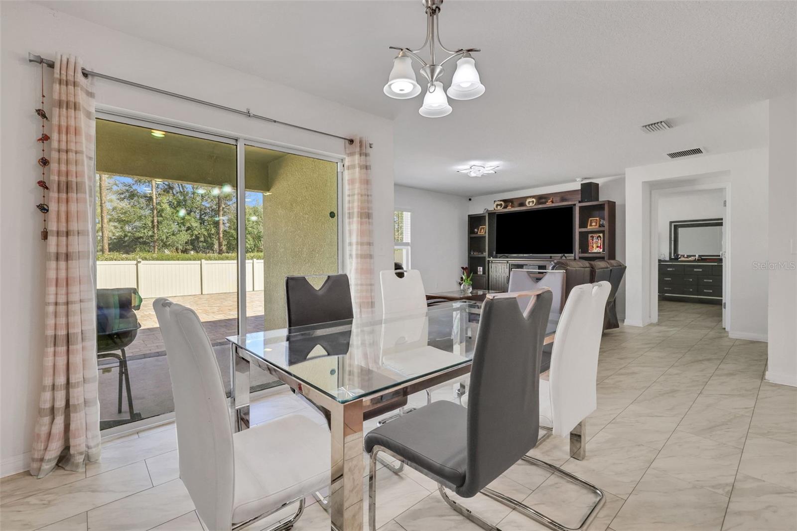 GREYSTONE HILLS - Residential