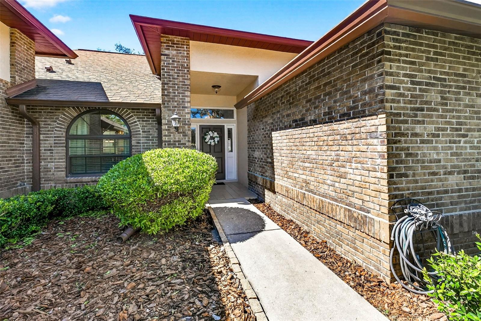 2401 NATURES COURT