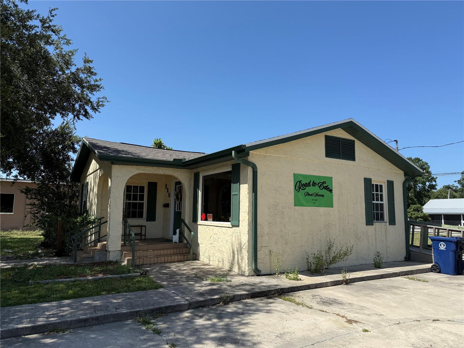 Welcome to a prime commercial opportunity in historic Frostproof! This versatile building is perfectly situated on a prominent corner lot, offering excellent visibility and easy access. With recent upgrades including a new AC in 2022 and a new roof in 2023, the property is move-in ready and well-maintained.
The layout features two private offices, a large conference room, and a reception area, all designed to support a variety of business types. It's an ideal space for an attorney, dentist, medical practice, real estate office, or a charming retail shop. The large corner lot provides ample parking, and the spacious backyard offers even more potential for business expansion or additional use.
Located within 1 mile distance of local restaurants, shops, and banks, this property offers both convenience and a thriving community setting. Don't miss this chance to establish your business in a location that combines historic charm with modern amenities. Contact us for a private tour today!