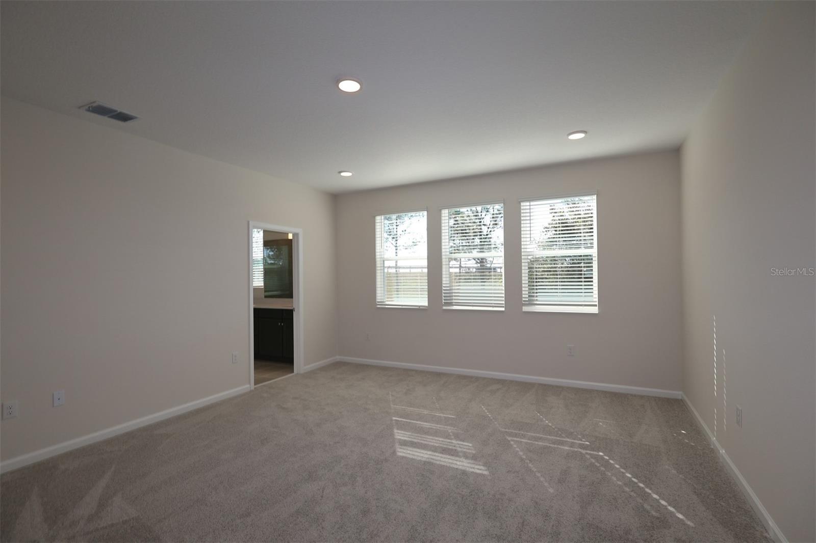 EMERSON POINTE - Residential