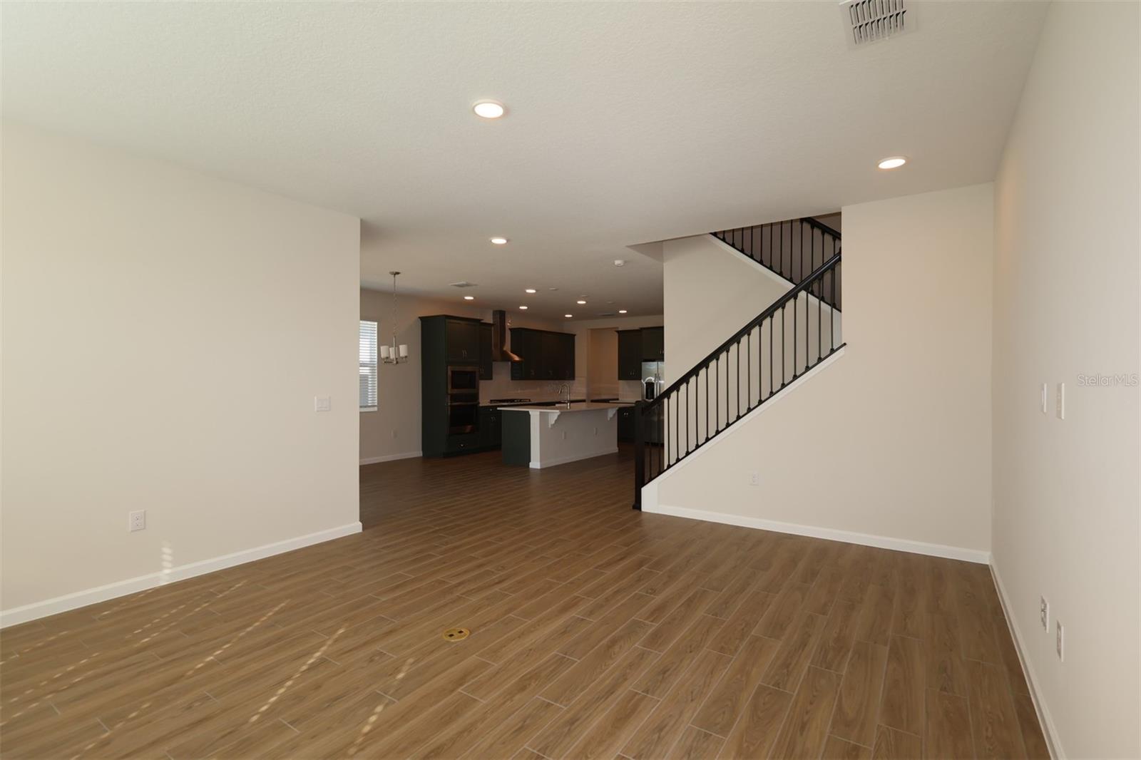 EMERSON POINTE - Residential