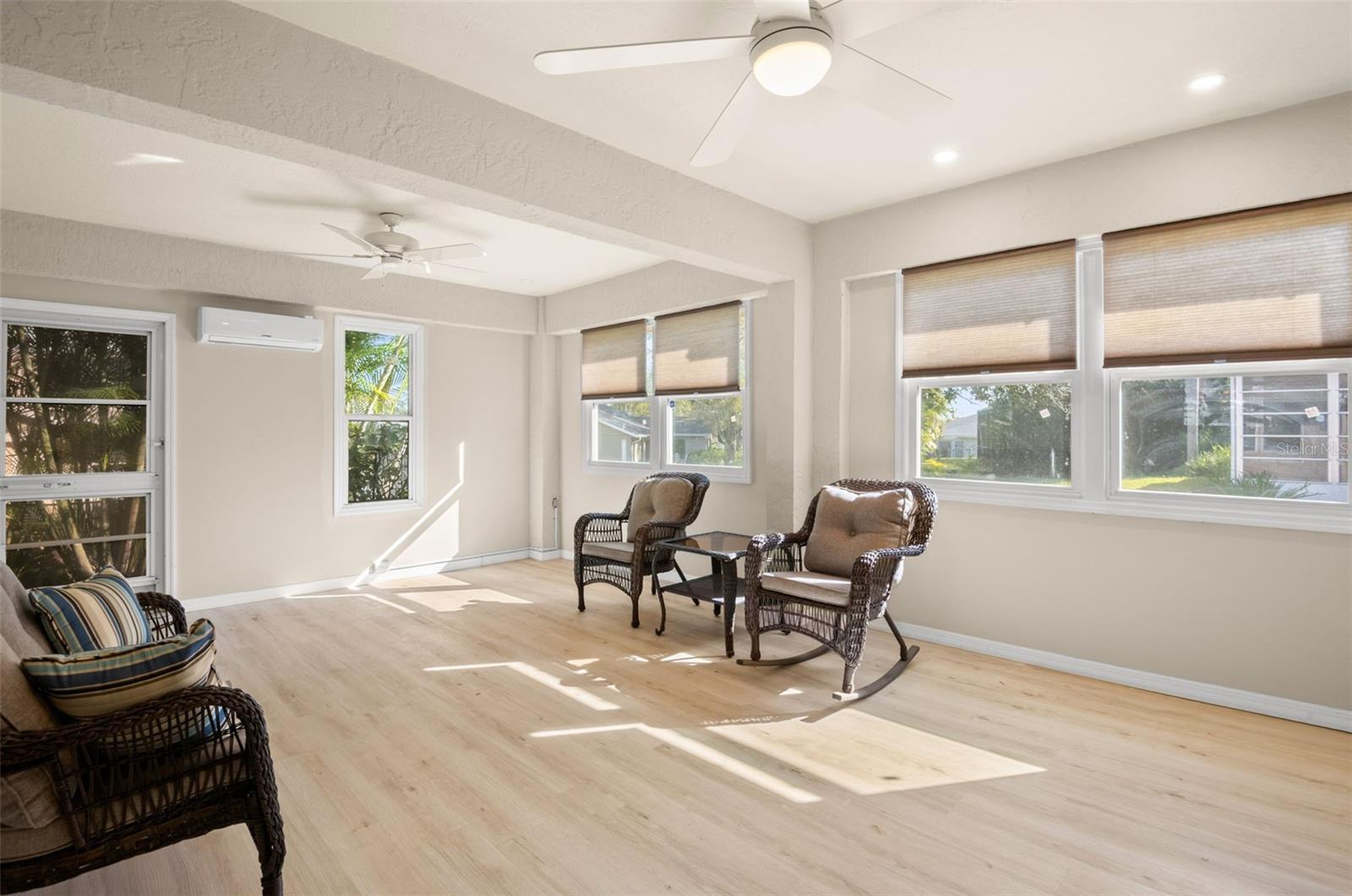 HIGHLAND LAKES UNIT FIFTEEN PH 4 - Residential