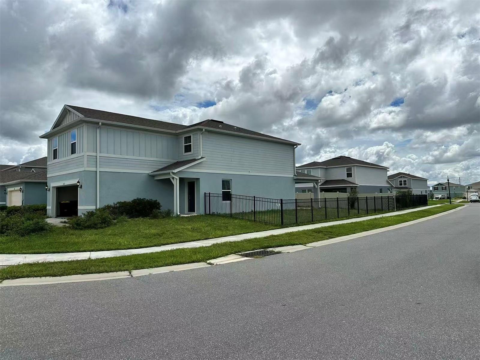 BELLE HAVEN PH 1 - Residential Lease