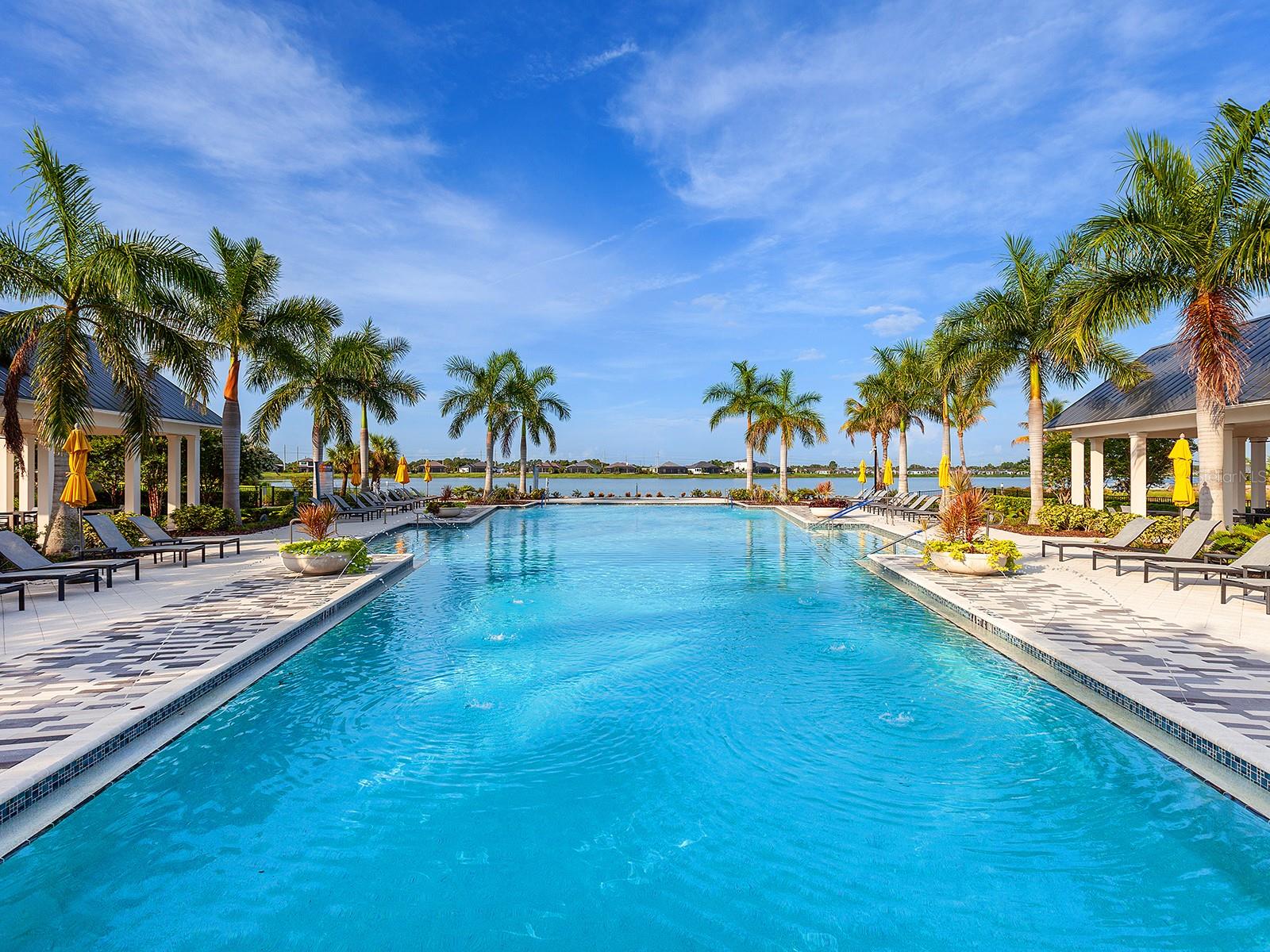 LAKEHOUSE COVE AT WATERSIDE - Residential