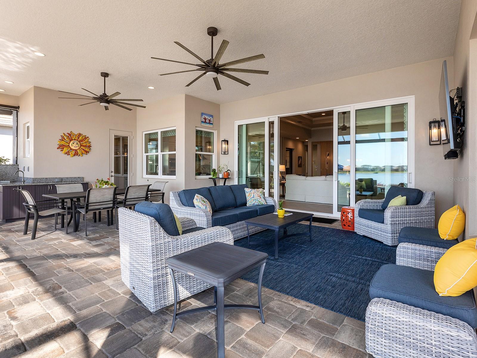 LAKEHOUSE COVE AT WATERSIDE - Residential