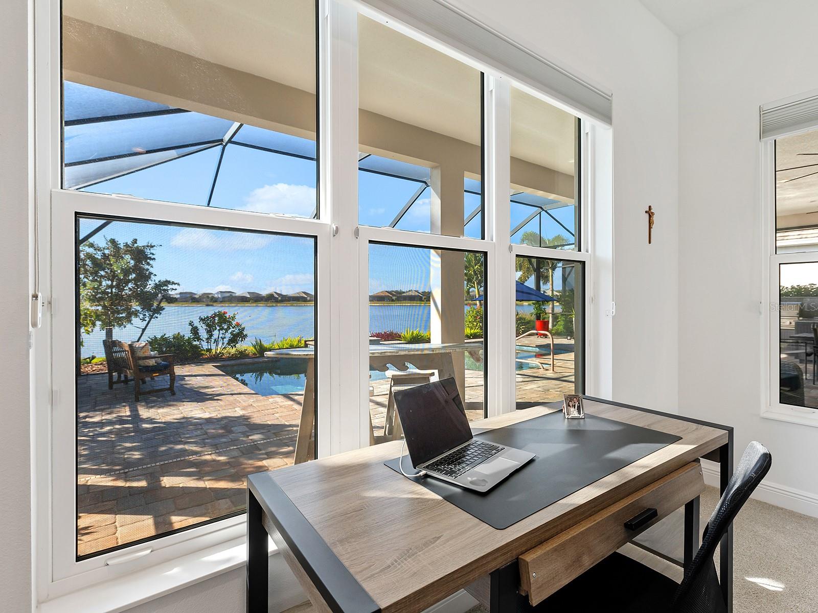 LAKEHOUSE COVE AT WATERSIDE - Residential