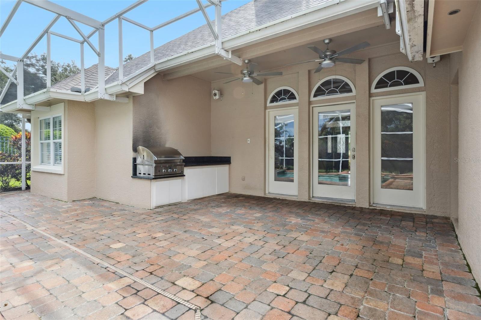 DEER ISLAND PH 02 - Residential