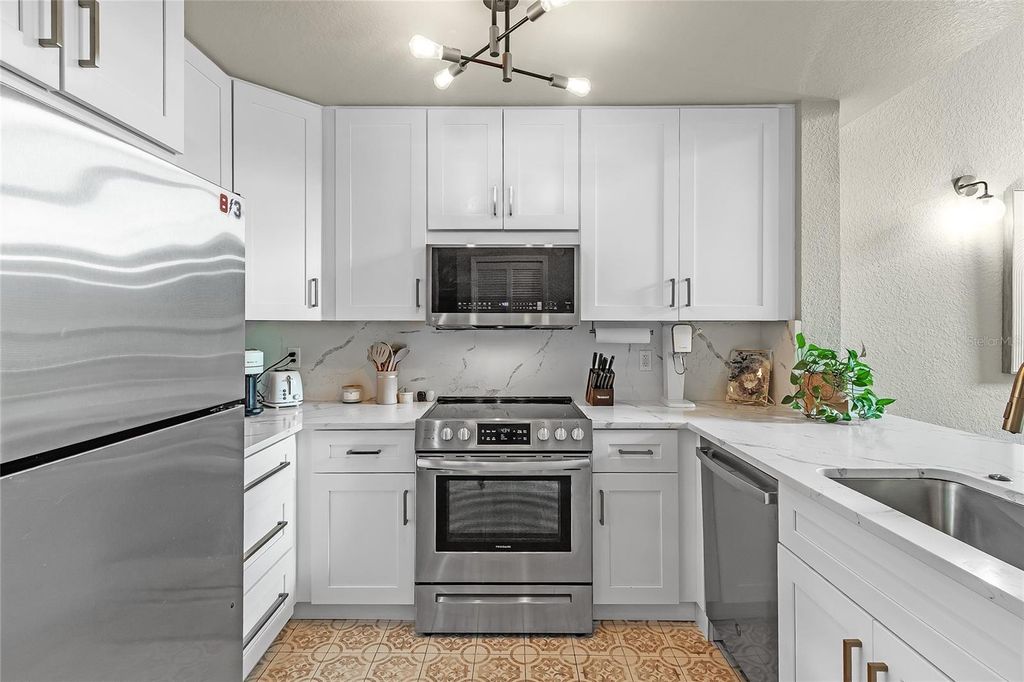 Photo of 700 S Harbour Island Boulevard #105, Tampa, FL 33602 (MLS # TB8382354)