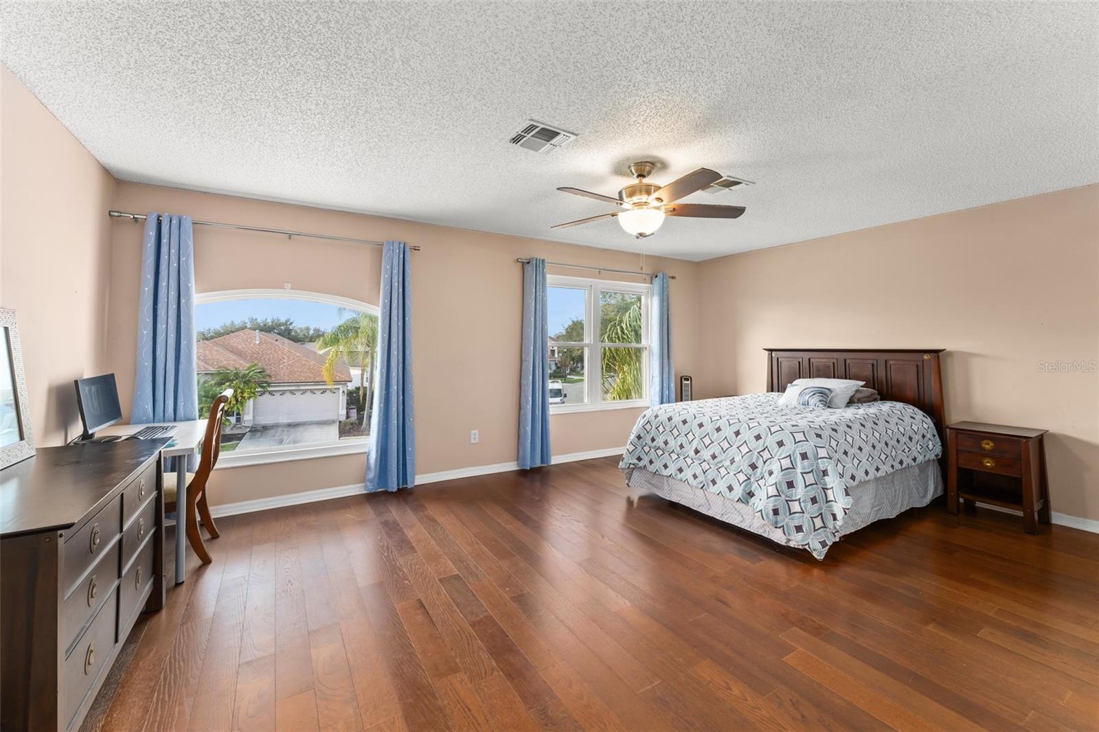 VILLAGES II AT EASTWOOD PHASE 1 - Residential