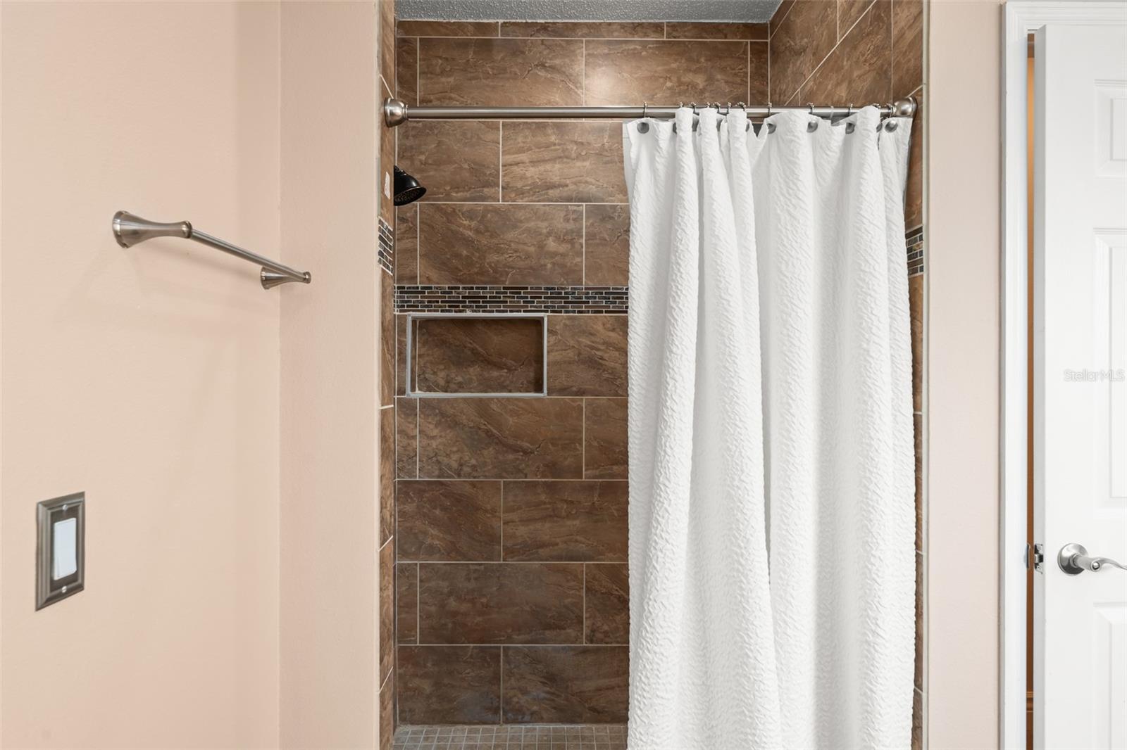 VILLAGES II AT EASTWOOD PHASE 1 - Residential