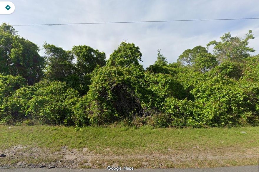 Discover the perfect setting for your new home with this lakefront lot.  This lot is the ideal blend of location and lifestyle within the heart of  Deltona. Perfectly positioned as your gateway to authentic Florida living.