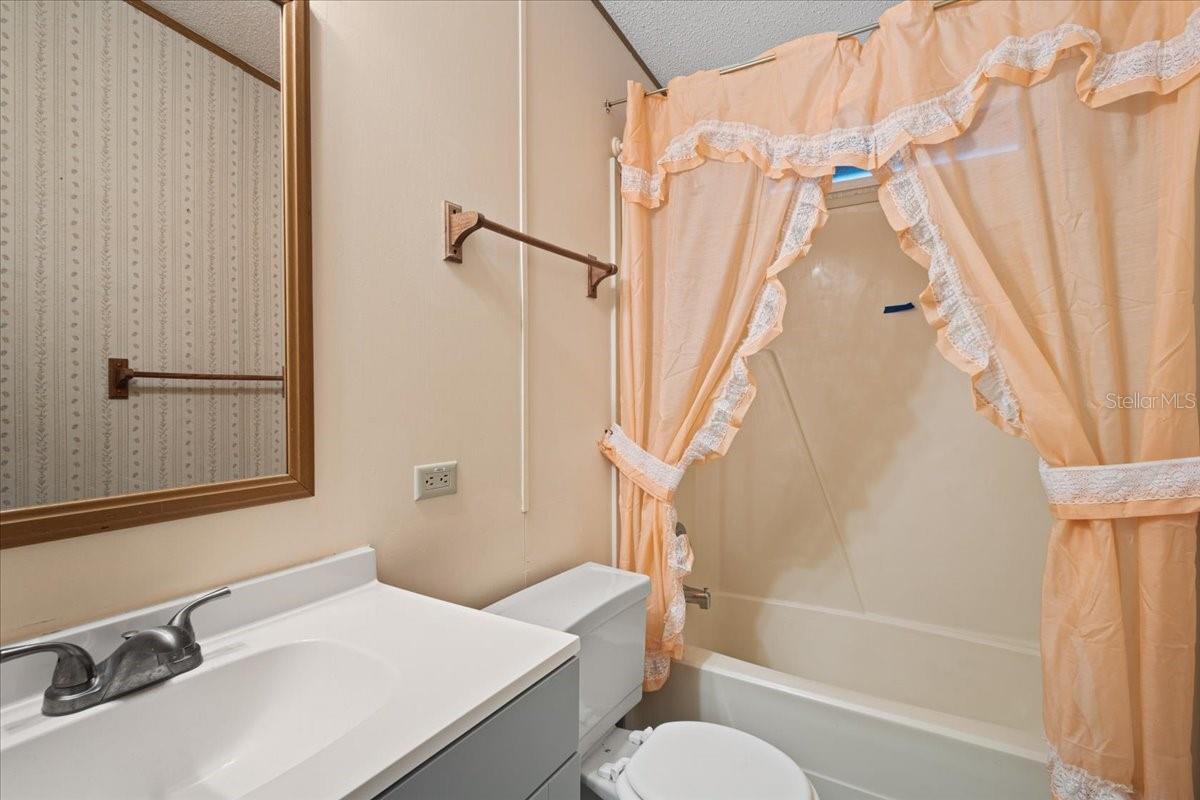 WILLISTON HIGHLANDS UN 7 - Residential