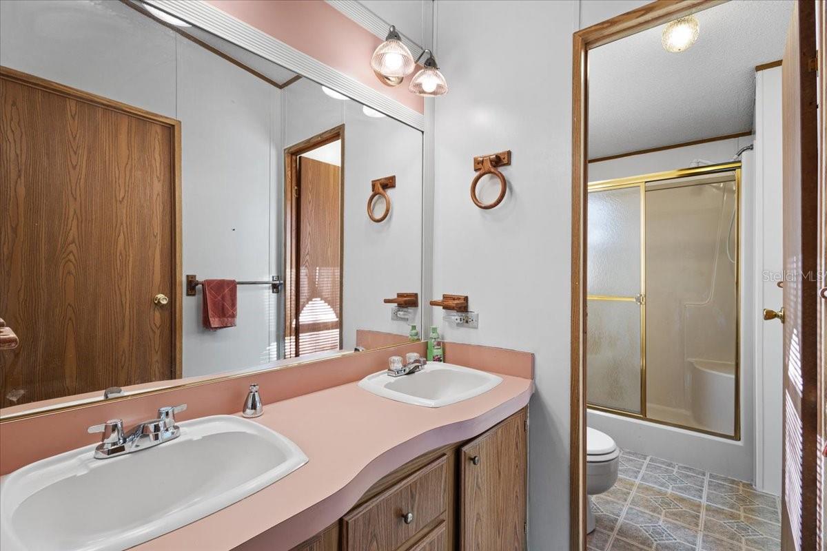 WILLISTON HIGHLANDS UN 7 - Residential