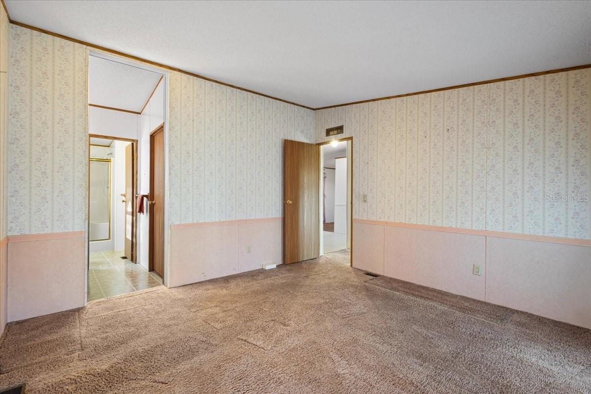 WILLISTON HIGHLANDS UN 7 - Residential