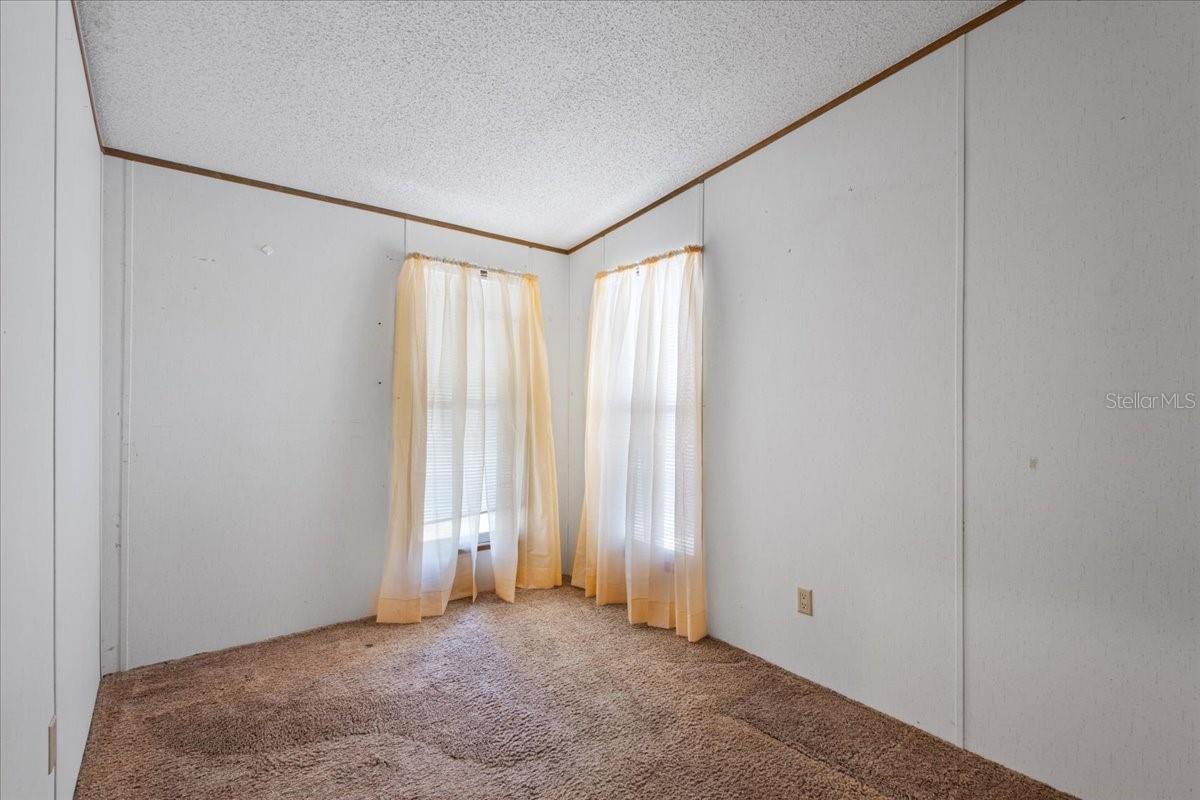 WILLISTON HIGHLANDS UN 7 - Residential