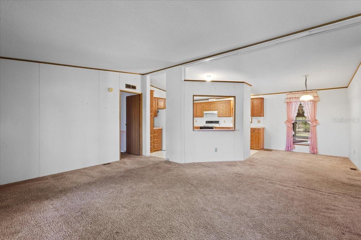 WILLISTON HIGHLANDS UN 7 - Residential