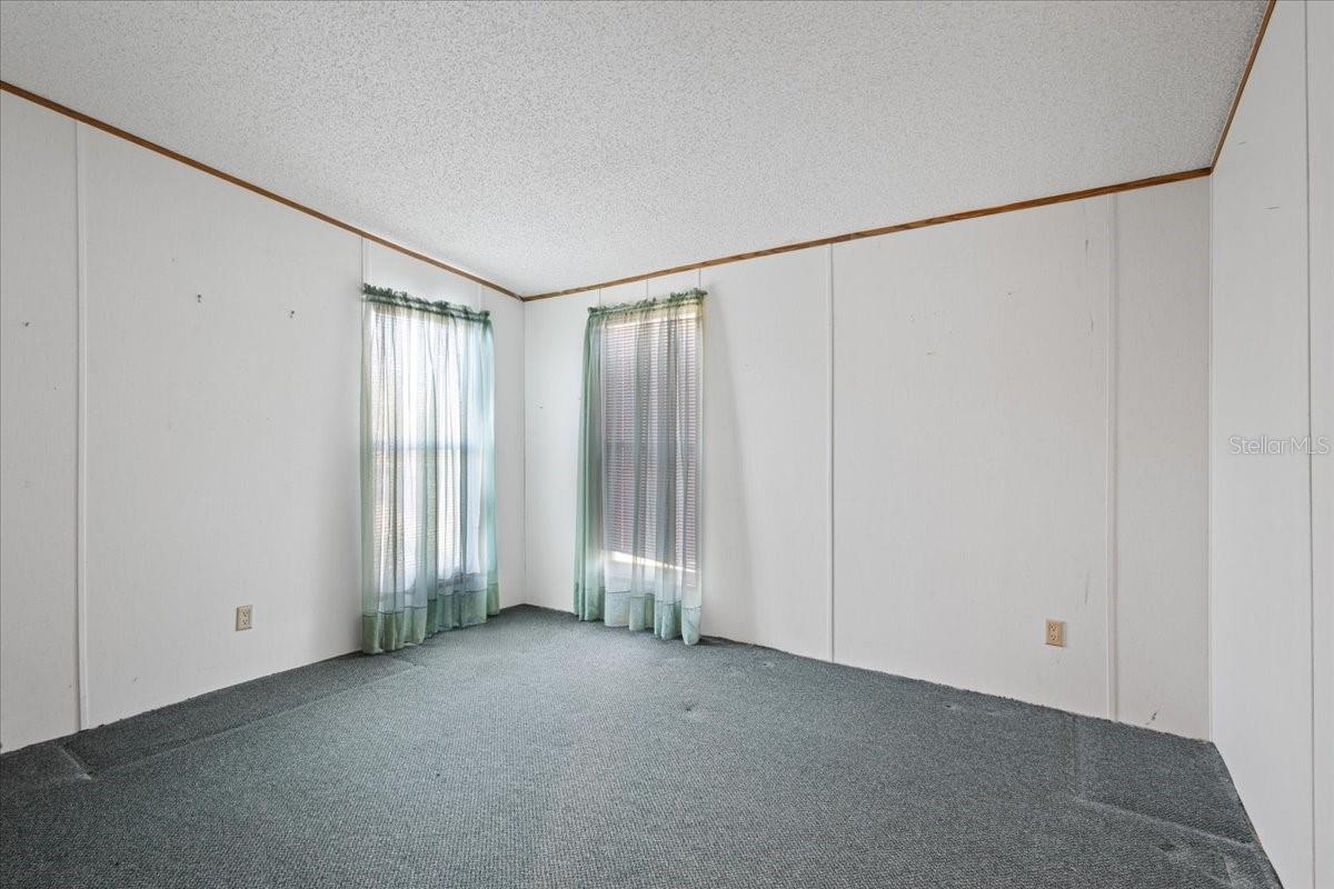 WILLISTON HIGHLANDS UN 7 - Residential