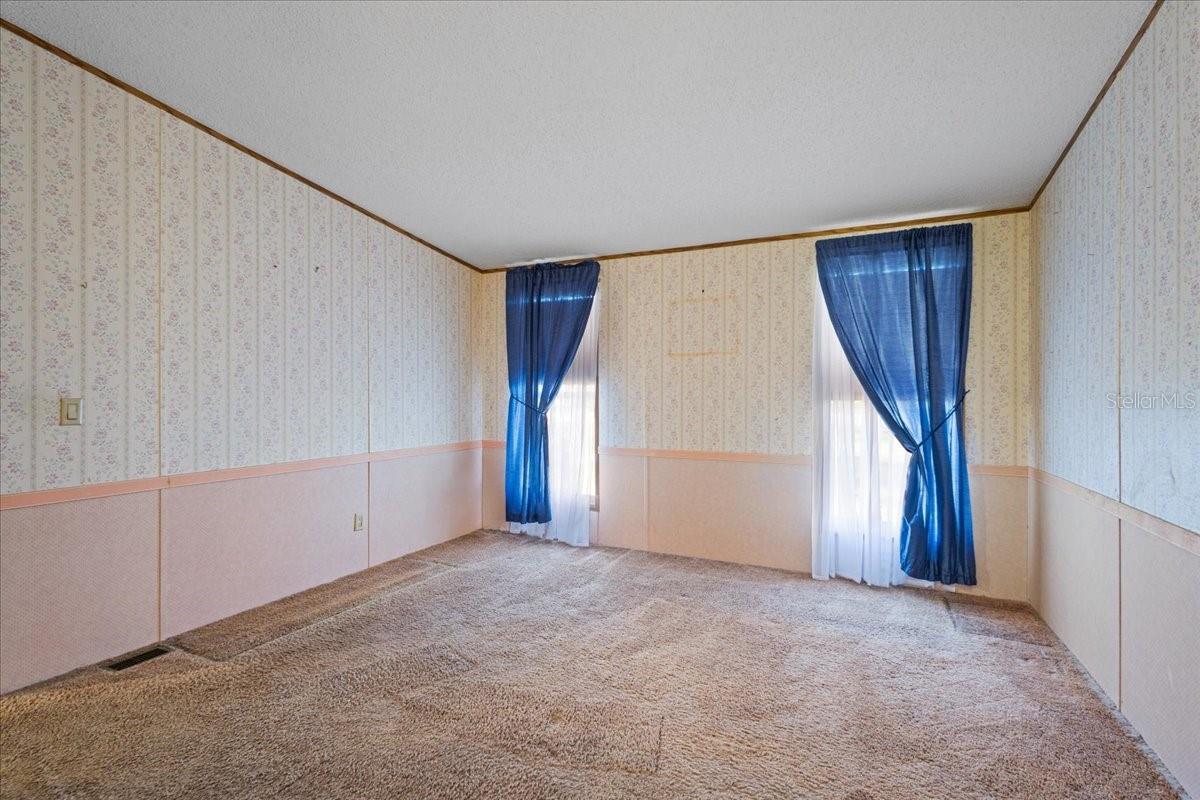 WILLISTON HIGHLANDS UN 7 - Residential