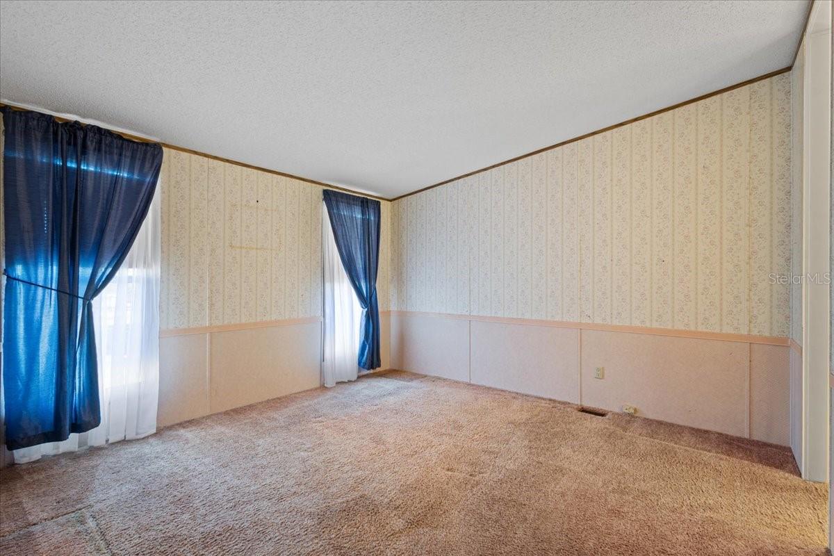 WILLISTON HIGHLANDS UN 7 - Residential