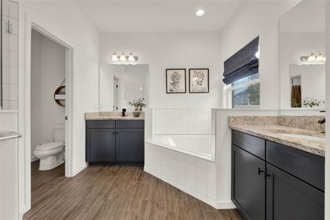 Tiny photo for 533 Avila Place, Howey In The Hills, FL 34737 (MLS # G5095547)