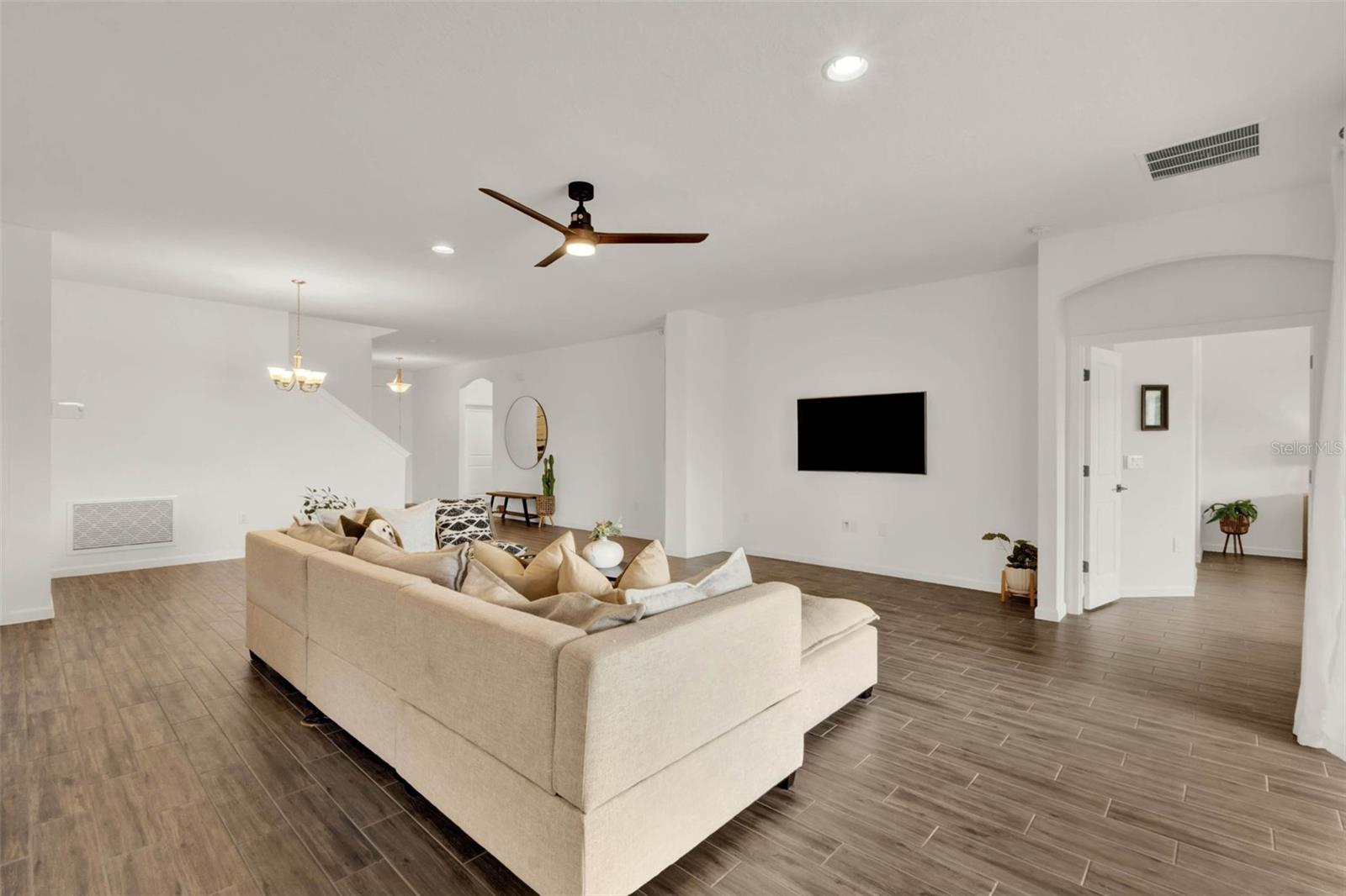 TALICHET/VENEZIA NORTH - Residential