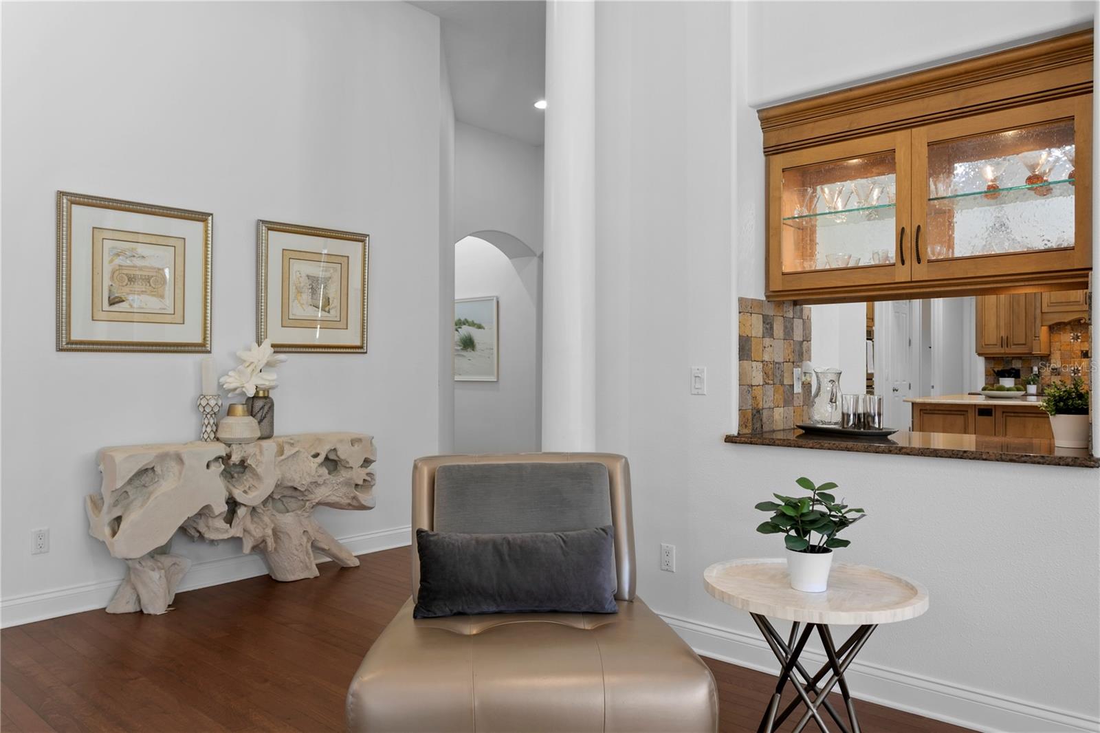 CHEVAL POLO & GOLF CL PHAS - Residential