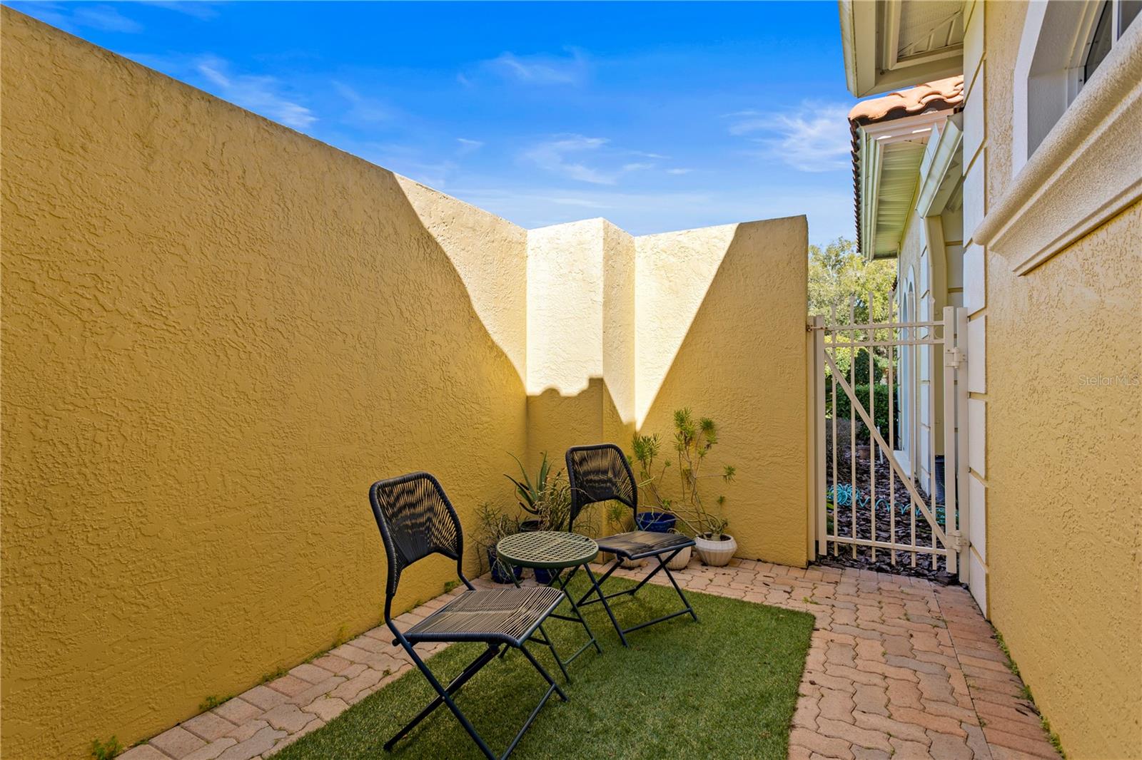 CHEVAL POLO & GOLF CL PHAS - Residential