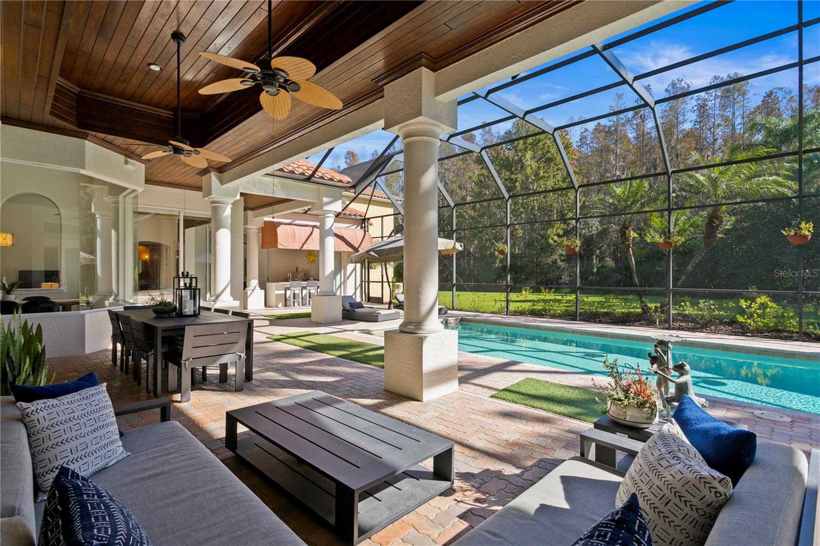 CHEVAL POLO & GOLF CL PHAS - Residential