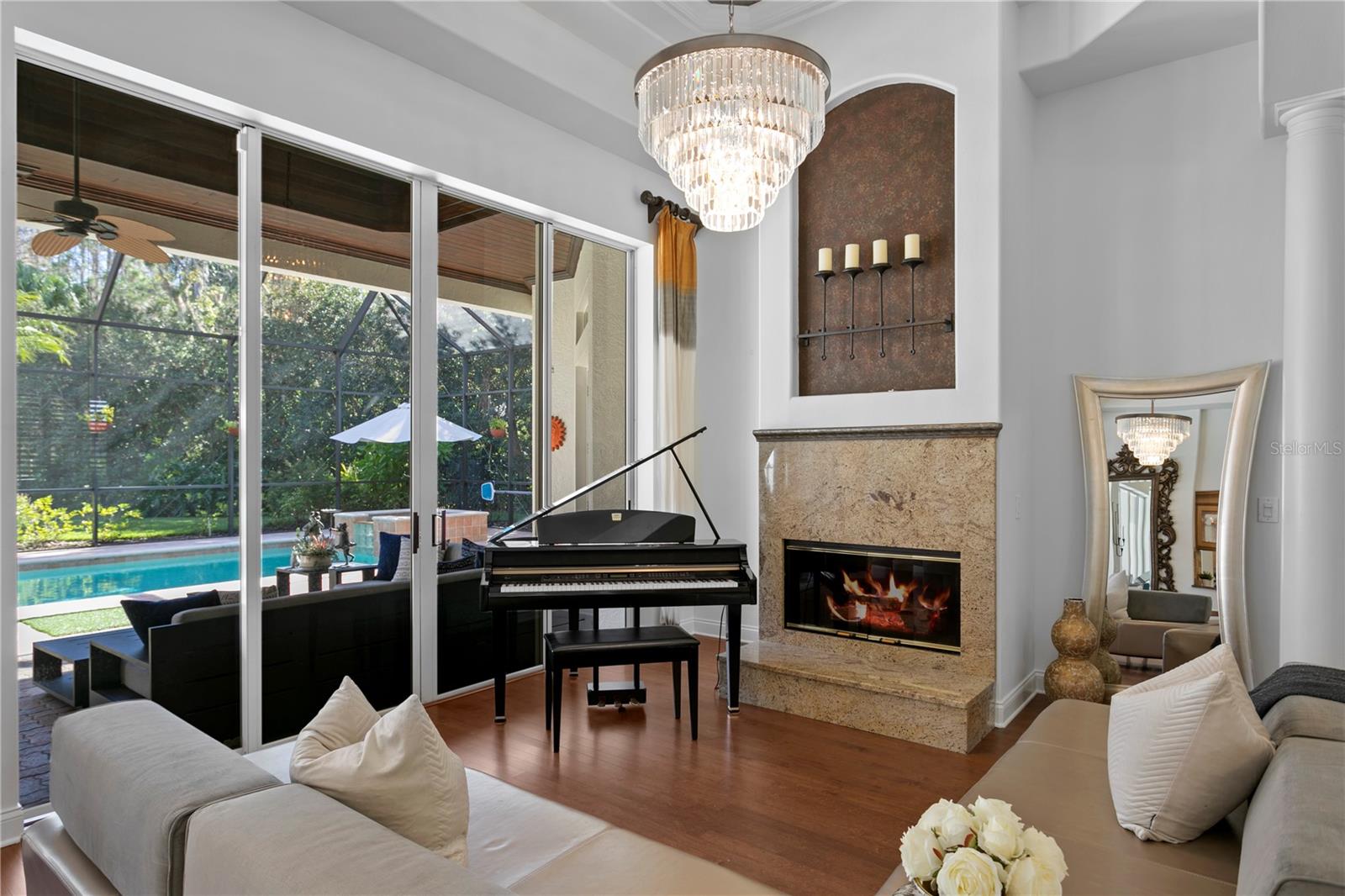 CHEVAL POLO & GOLF CL PHAS - Residential