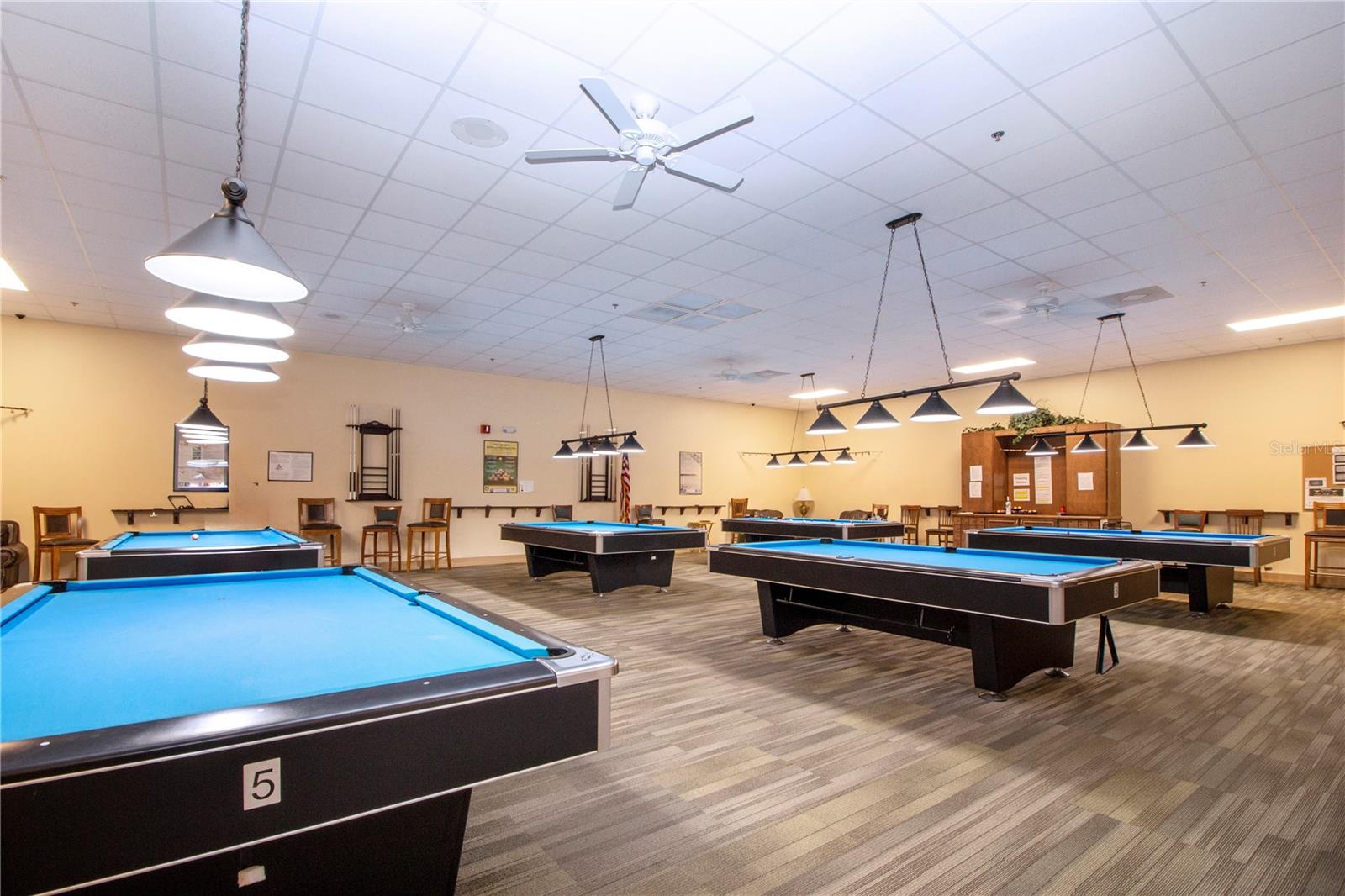 HUNTINGTON CONDO - Residential