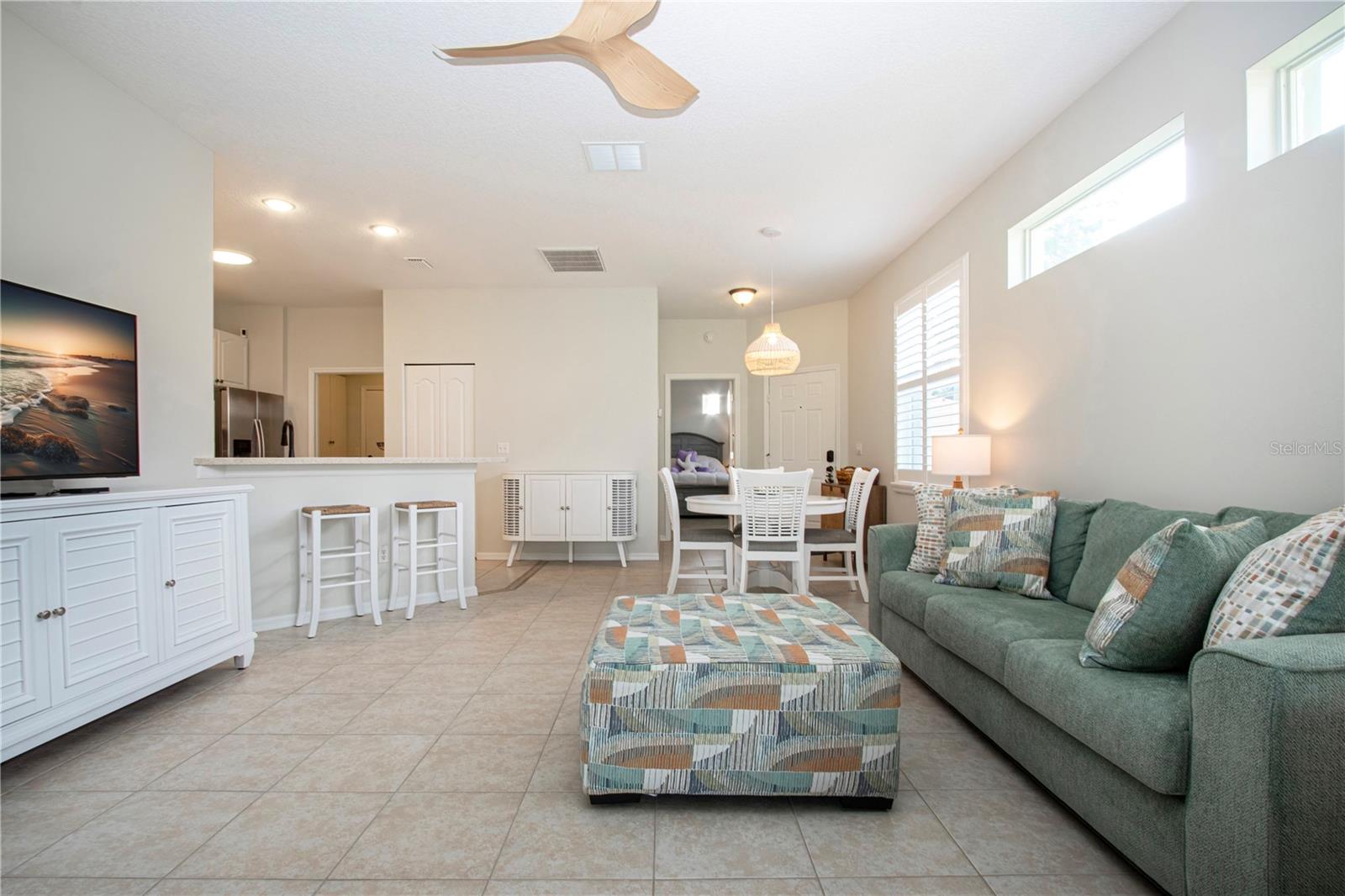 HUNTINGTON CONDO - Residential