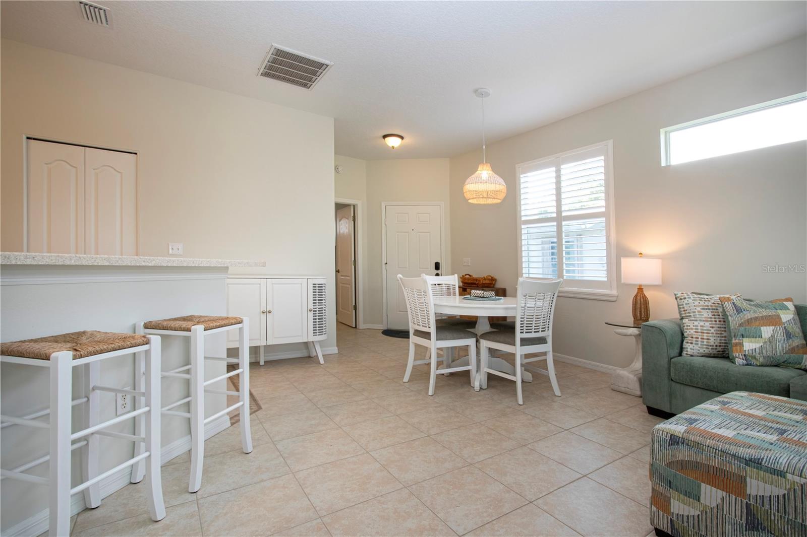 HUNTINGTON CONDO - Residential