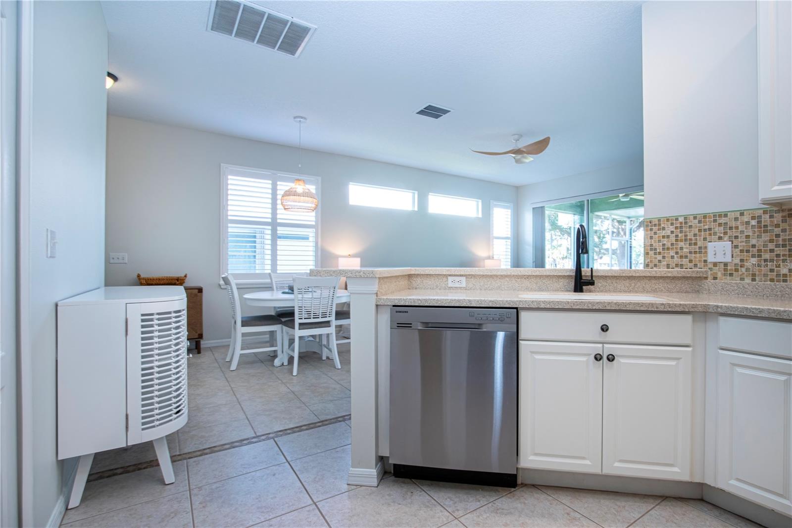 HUNTINGTON CONDO - Residential