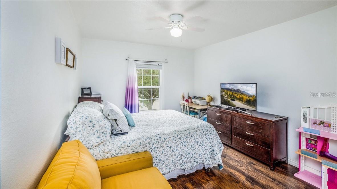 COURTNEY LNDG - Residential