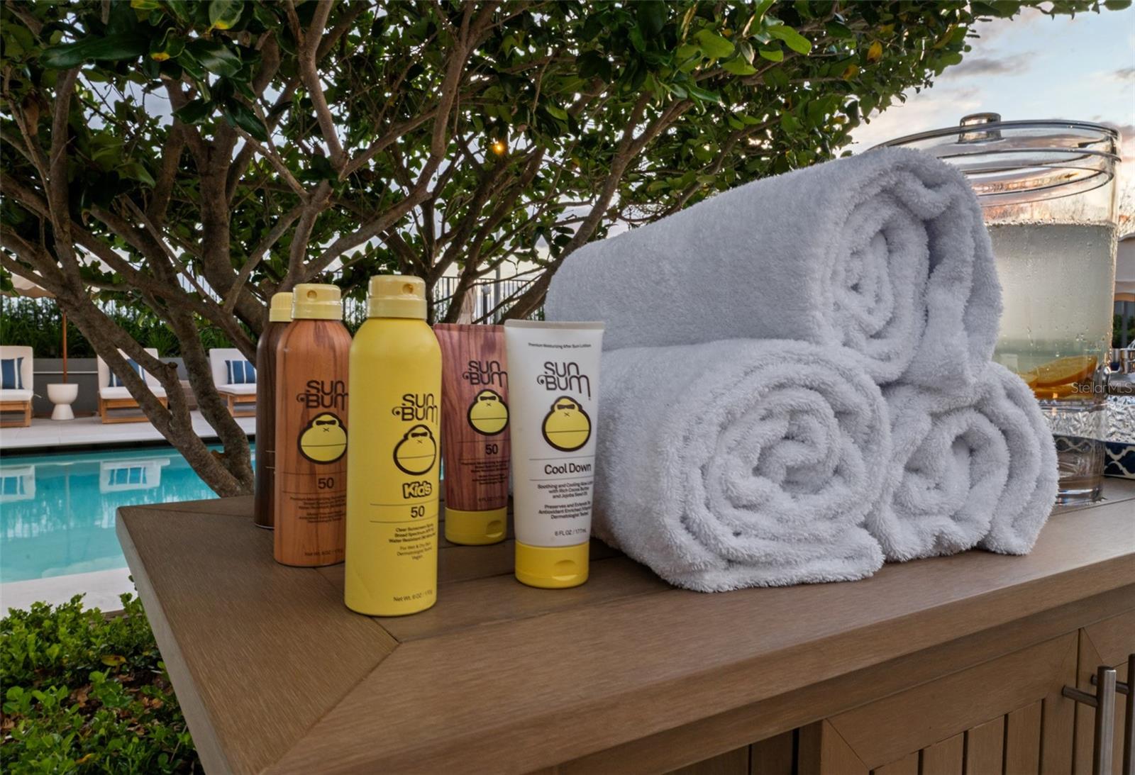 RITZ CARLTON RESIDENCES - Residential