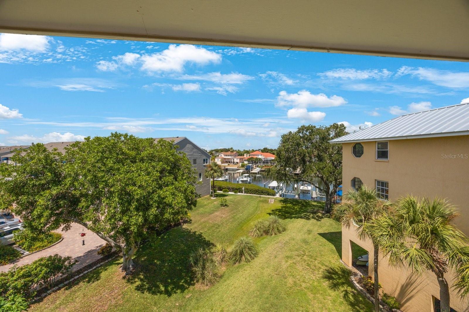 OLD ISLAND INN CONDO - Residential