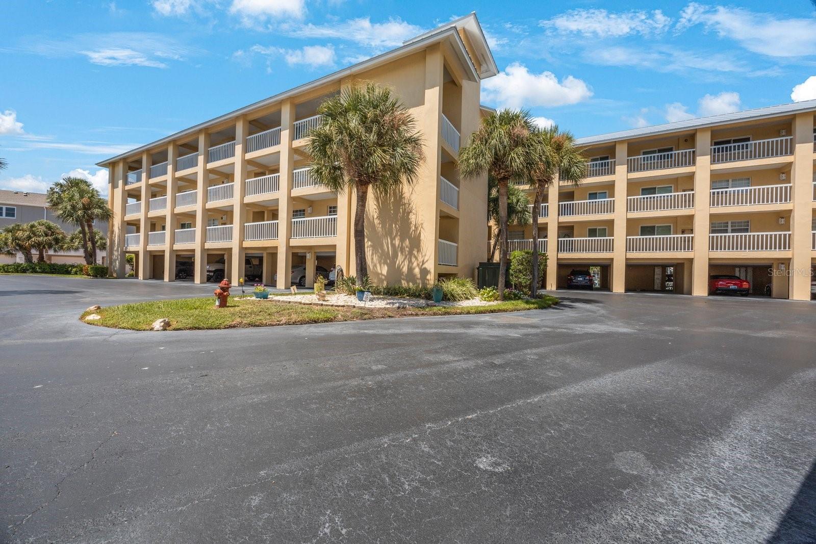 OLD ISLAND INN CONDO - Residential