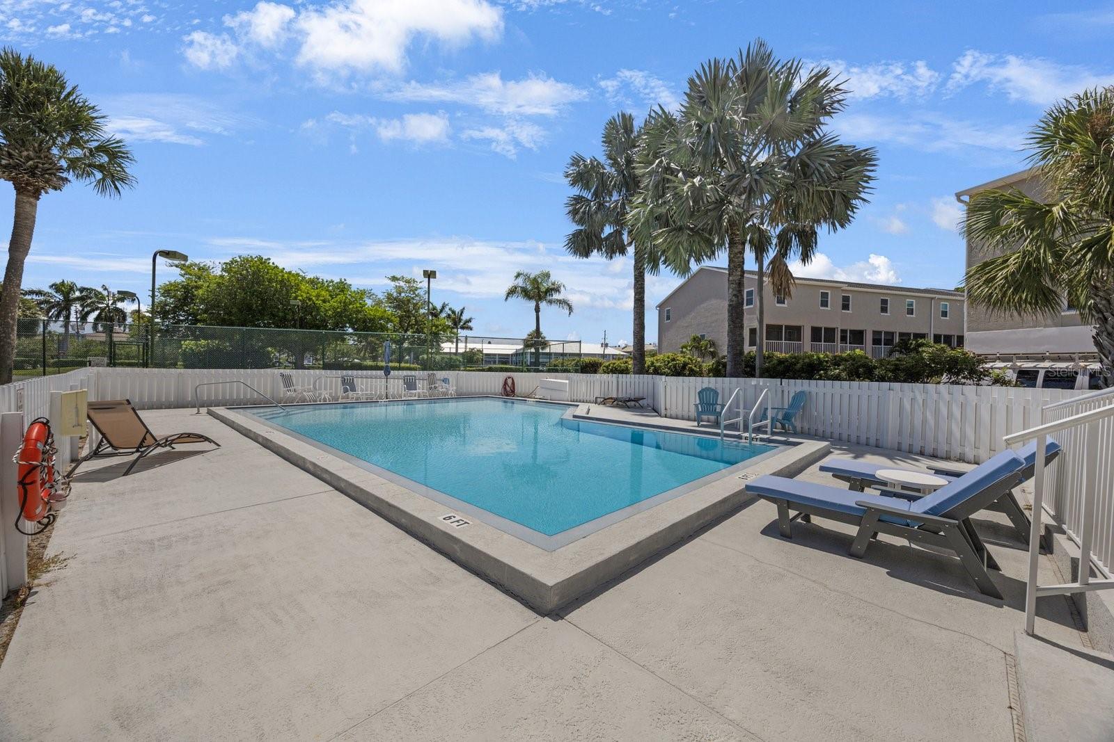 OLD ISLAND INN CONDO - Residential