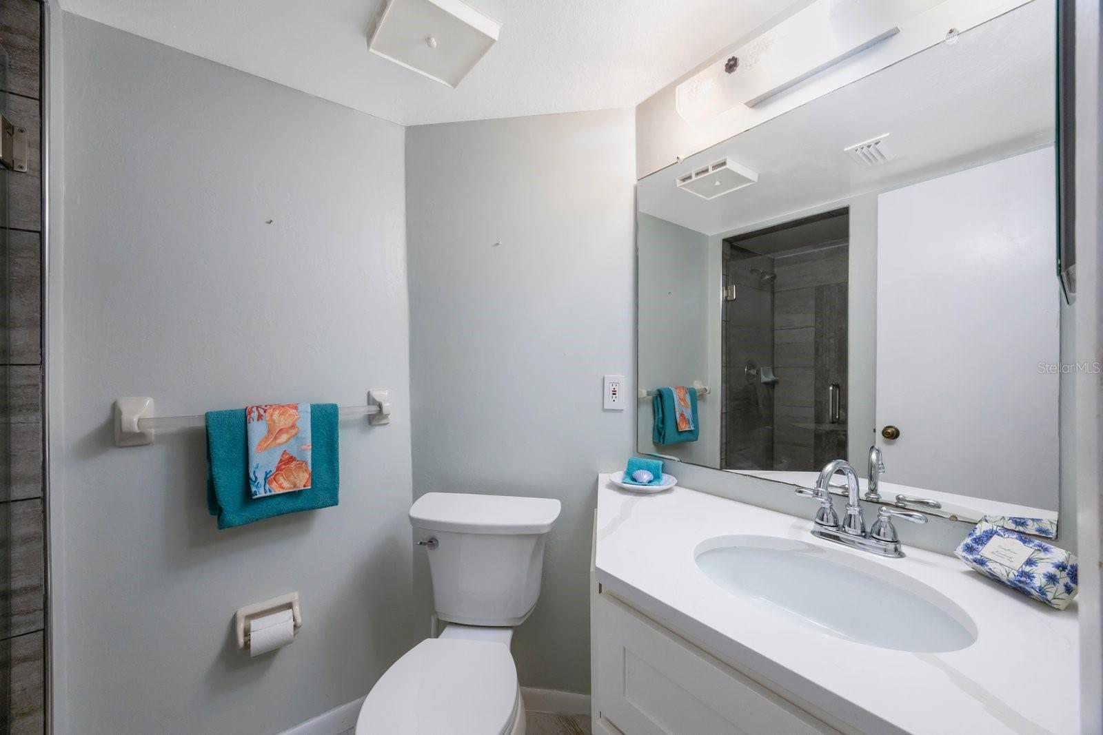 OLD ISLAND INN CONDO - Residential