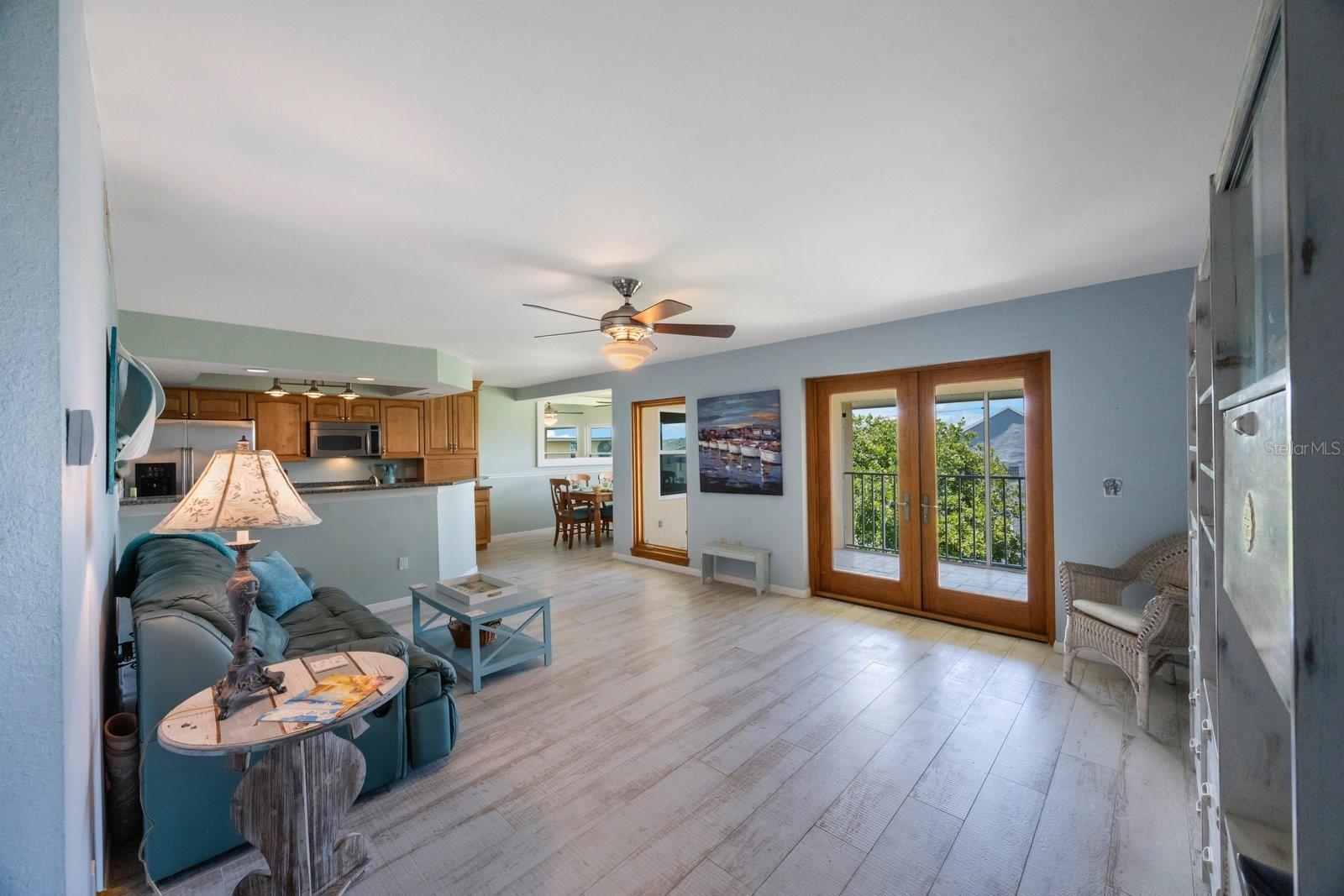 OLD ISLAND INN CONDO - Residential