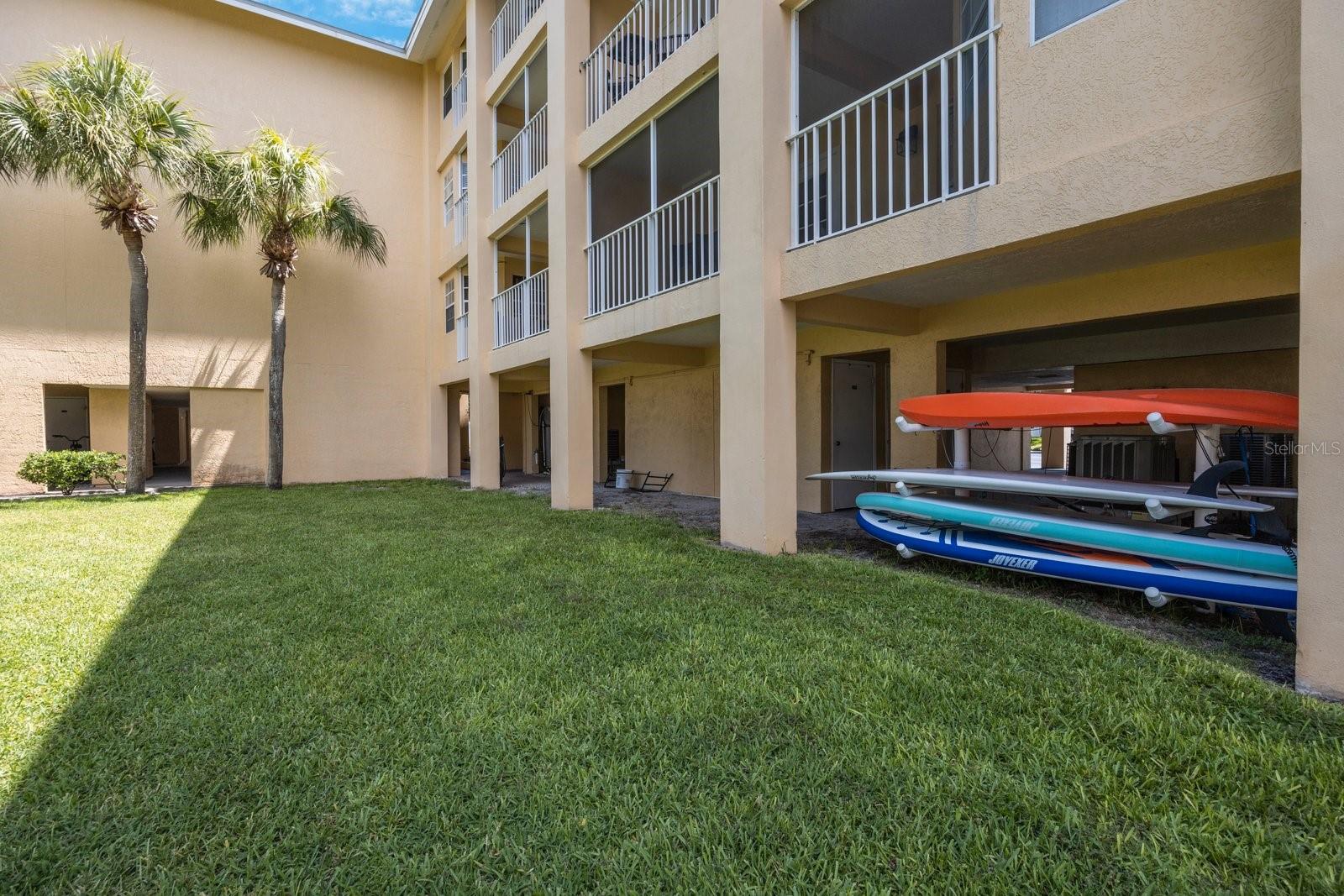 OLD ISLAND INN CONDO - Residential